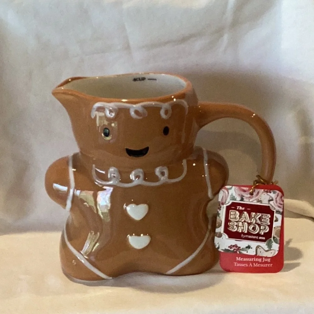 Gingerbread Measuring Pitcher/Jug - Picture 1 of 6